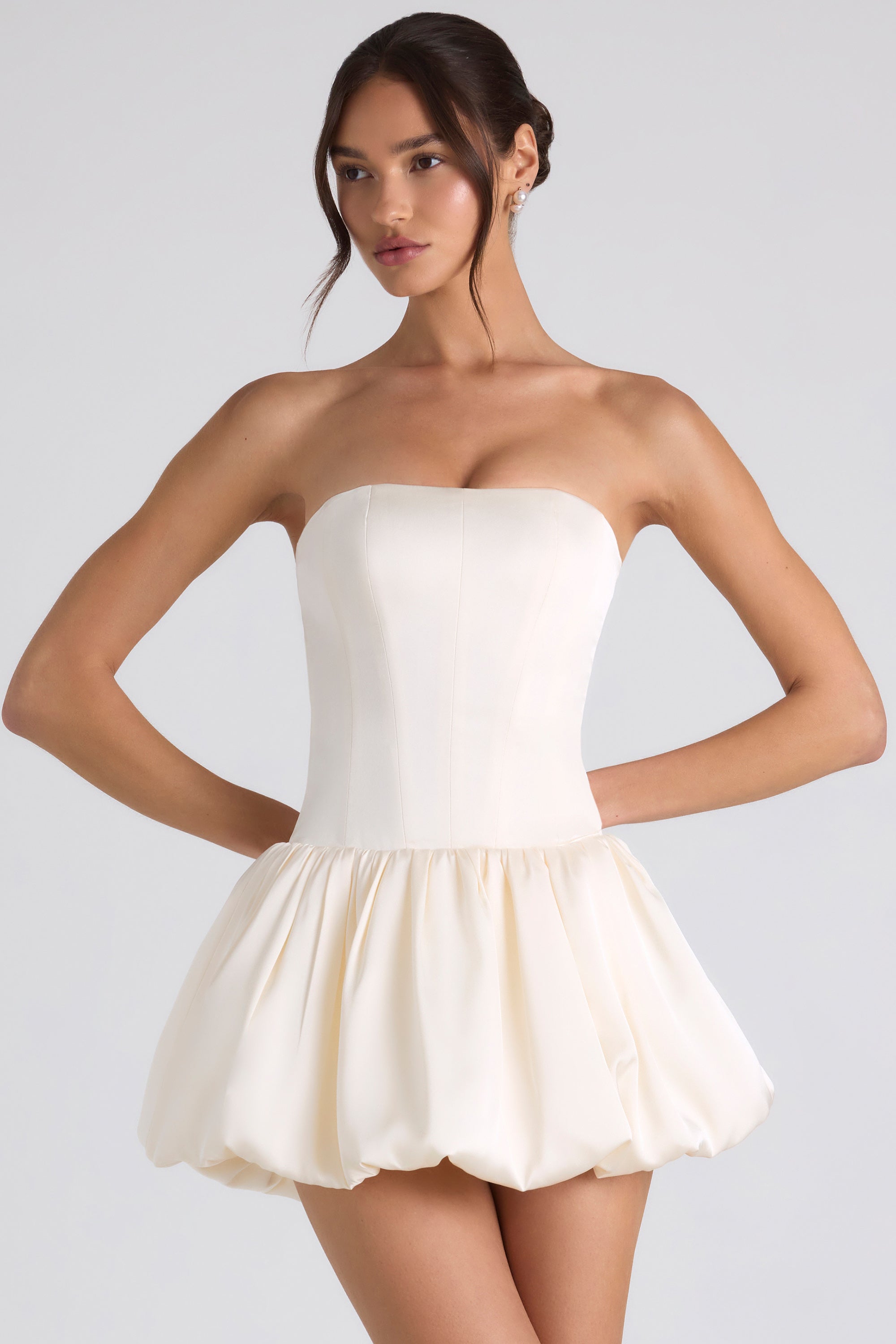 Oh Polly Fabiola robe mini corset ivoire satin stretch