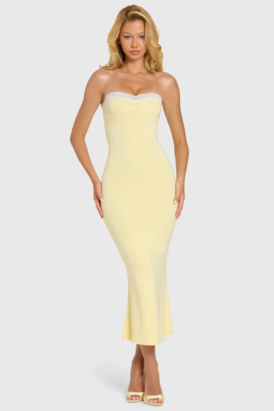 Oh Polly Winslet Robe Bustier Beurre Dentelle Midaxi