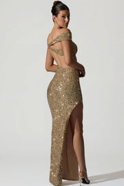 Oh Polly Embellished Persephone robe longue dorée sequins fendue