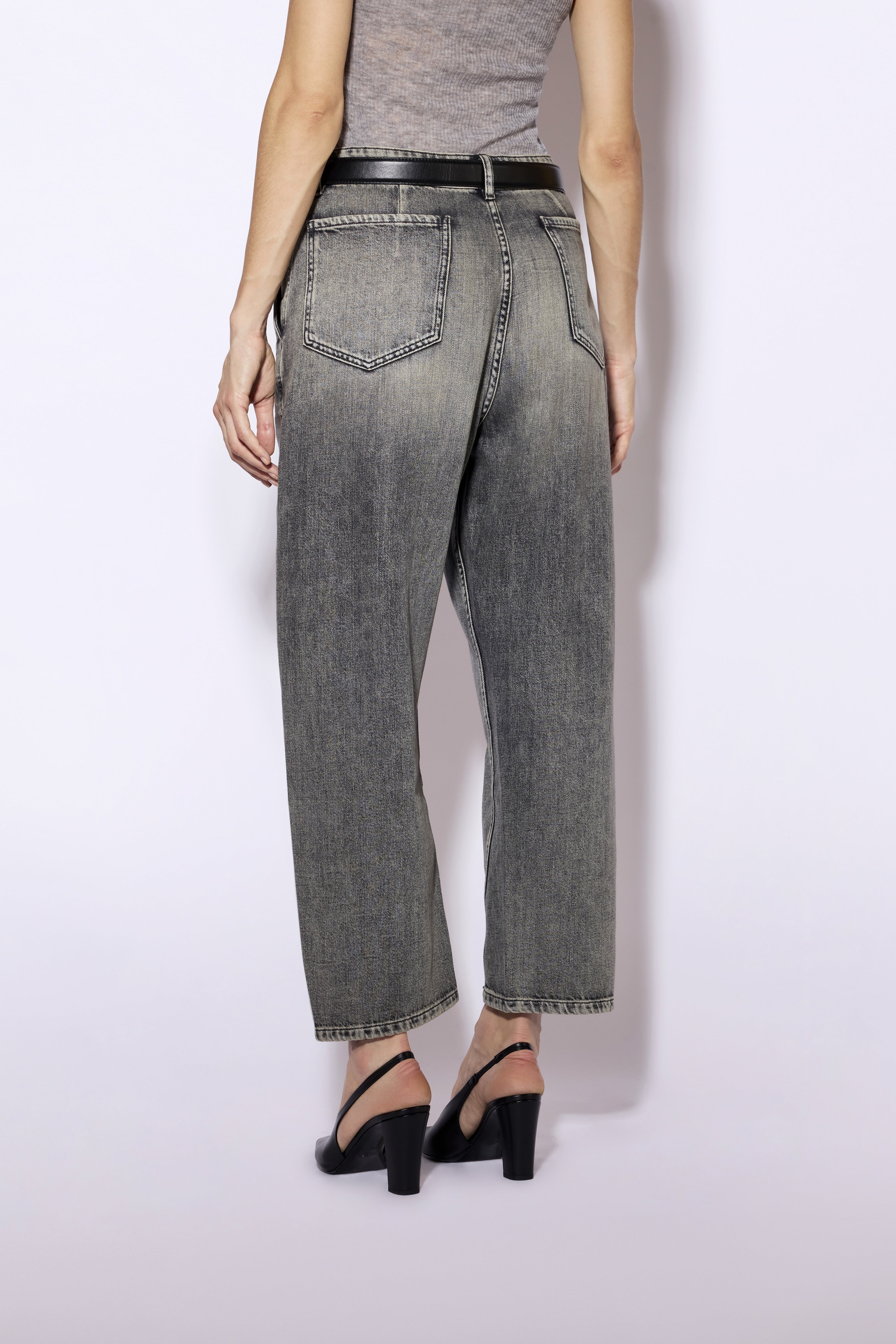 Liviana Conti Logan jean barrel gris dirty grey
