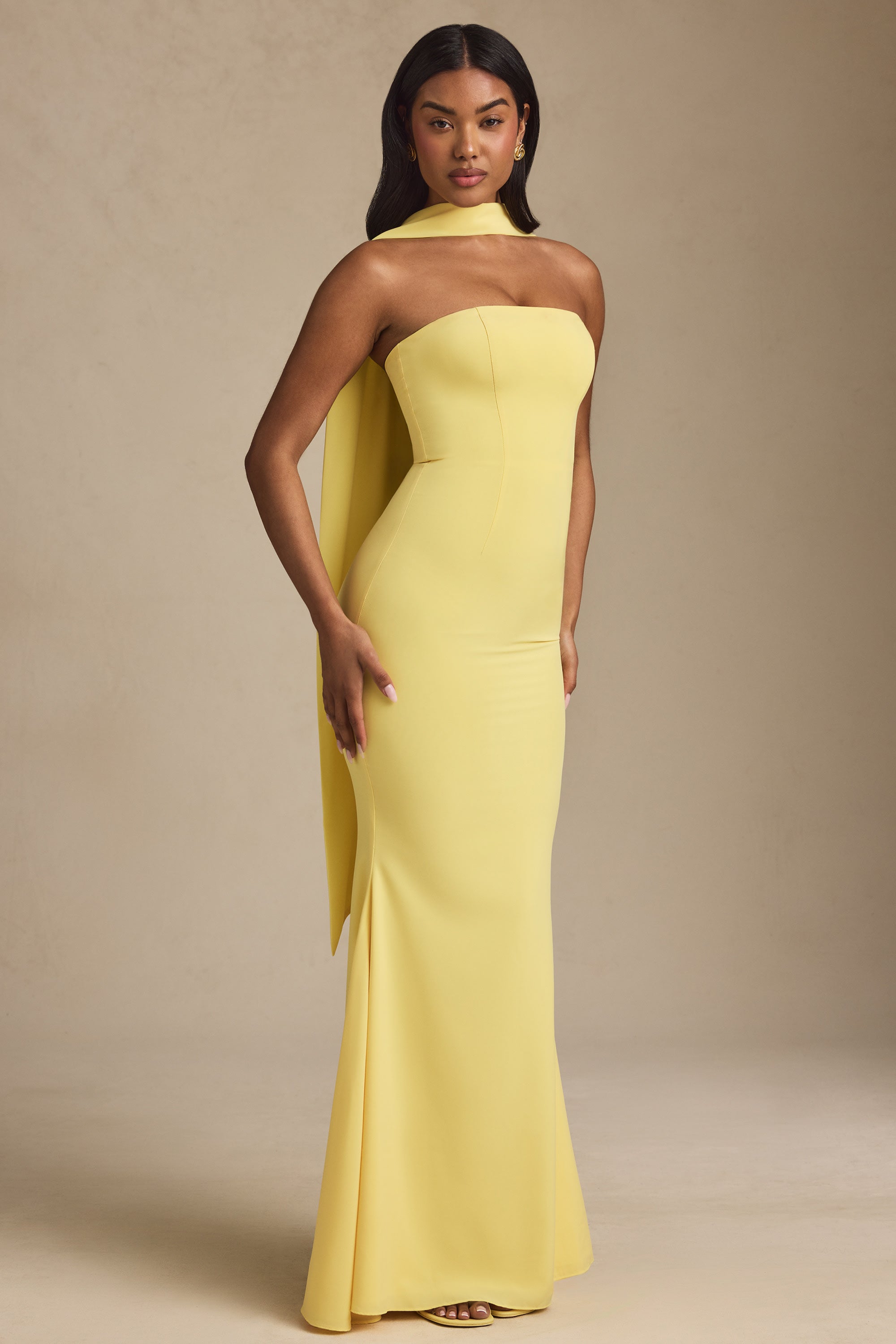 Oh Polly Imogene robe longue bustier jaune pastel foulard